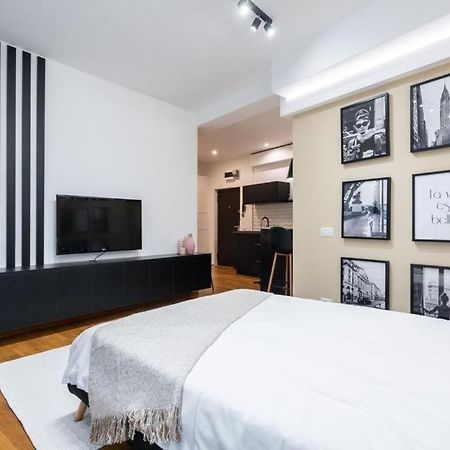 Wonderful Victorie Apartment Bucharest Luaran gambar