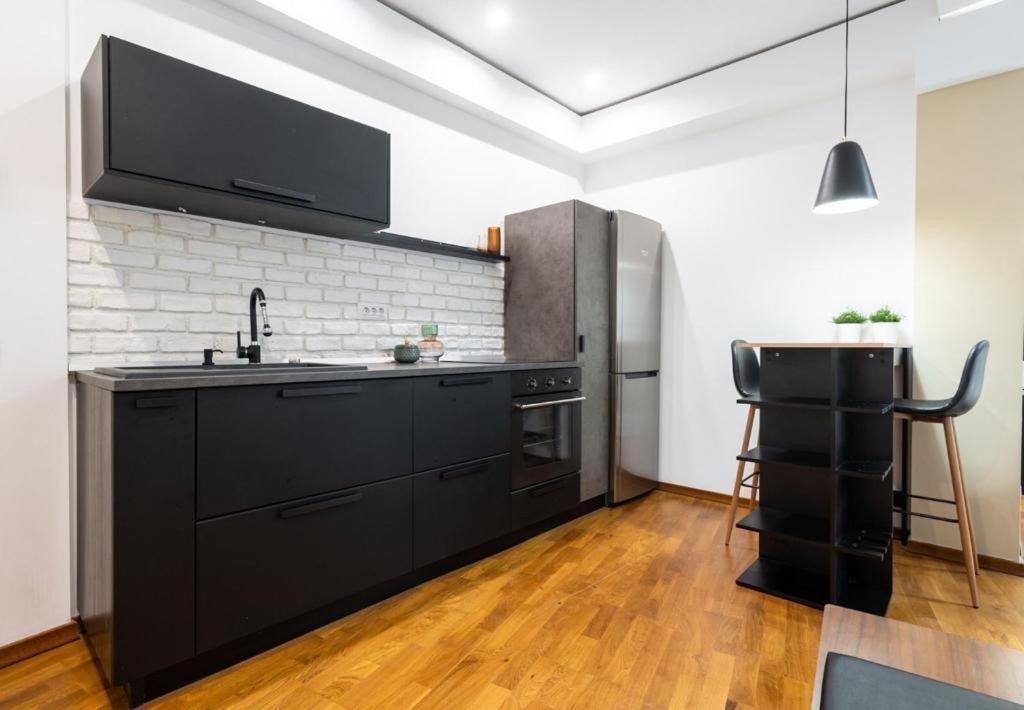Wonderful Victorie Apartment Bucharest Luaran gambar
